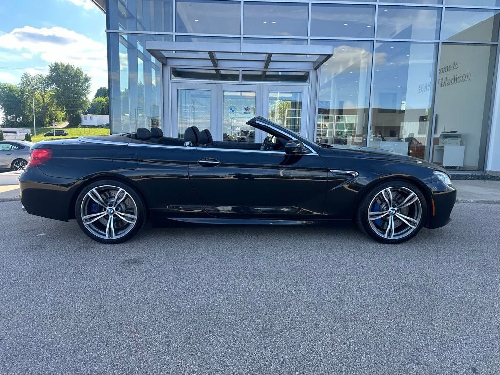 Used 2012 BMW M6 Convertible RWD image 1
