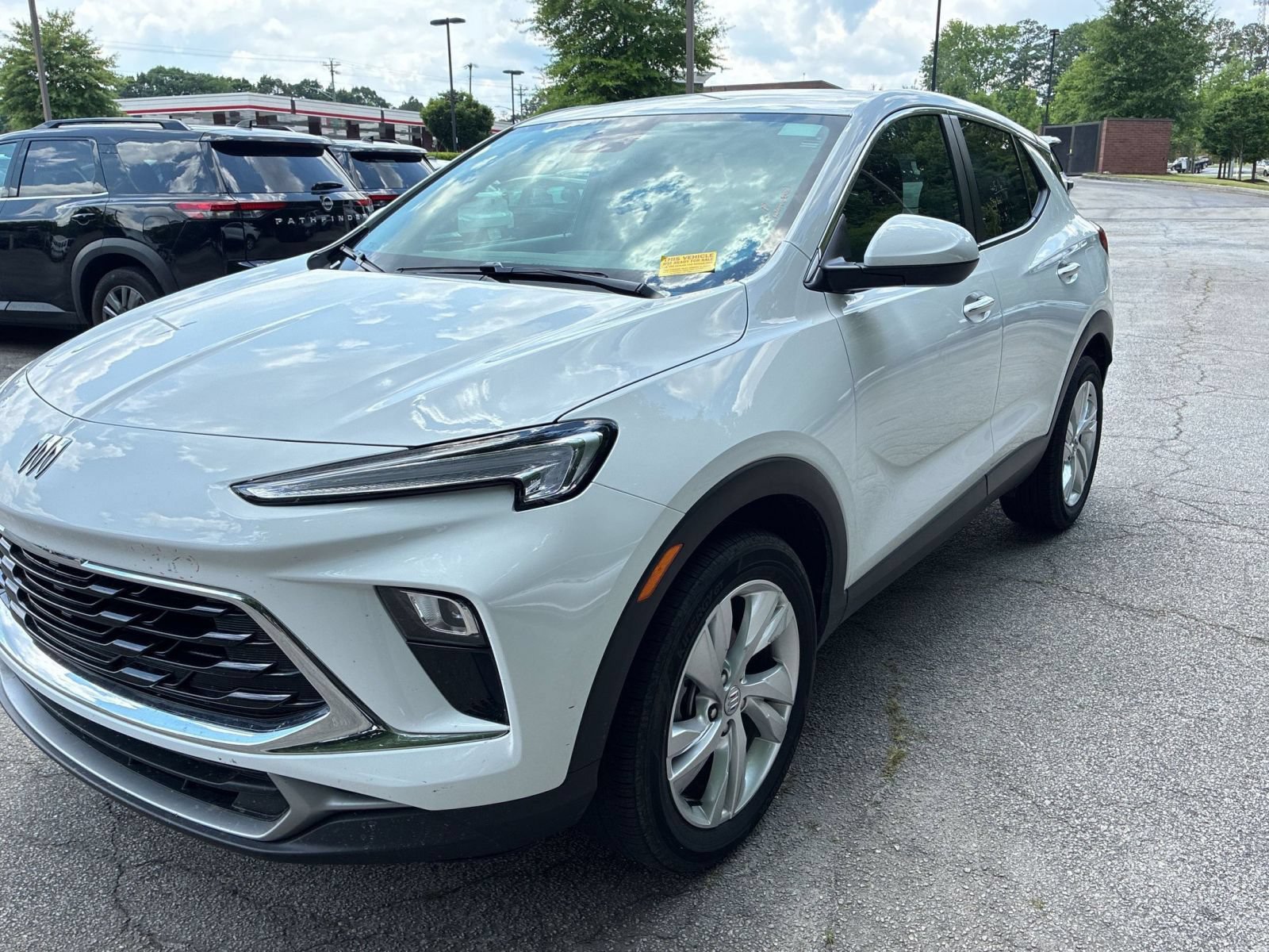 Used 2025 Buick Encore GX Preferred FWD image 5