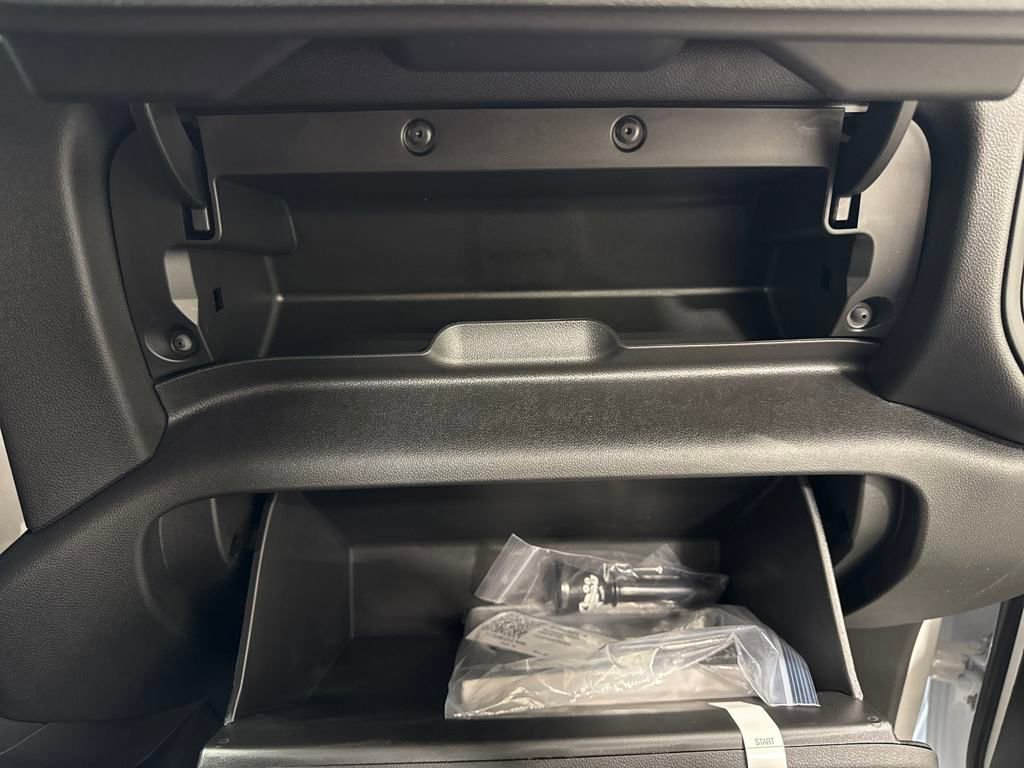 Used 2025 Chevrolet Silverado 1500 W/T w/ WT Value Package image 15