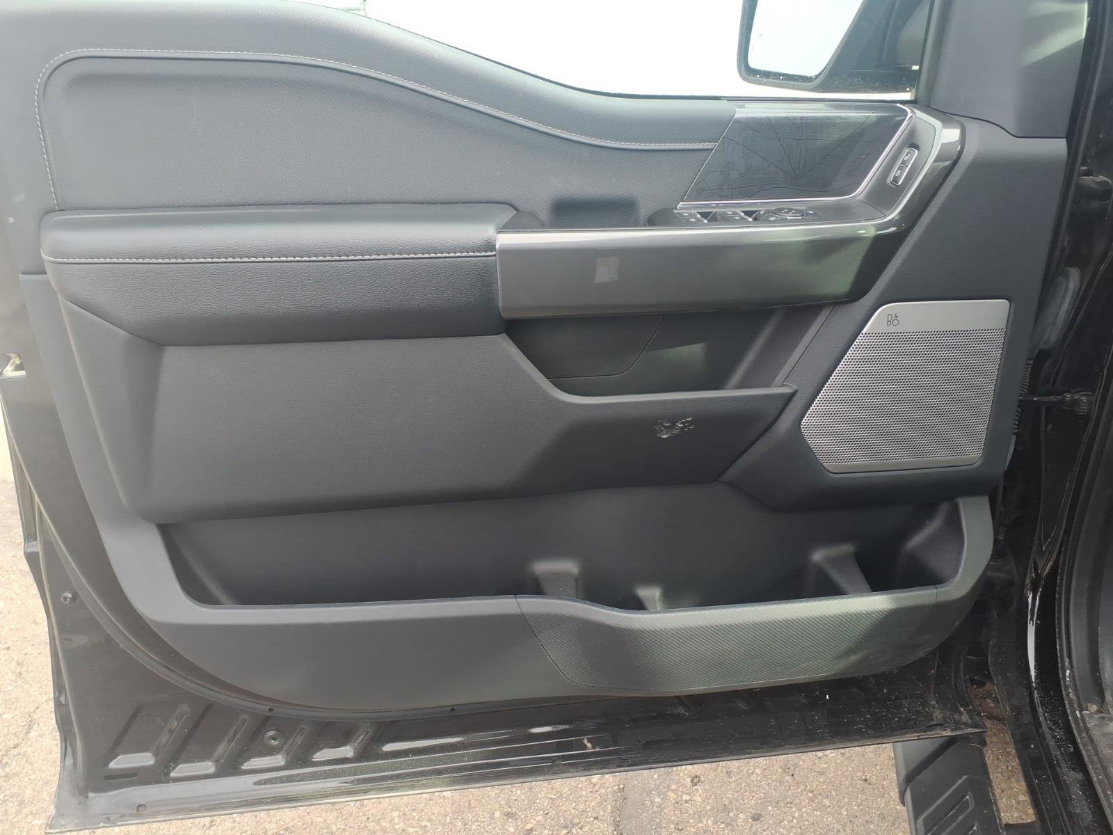 Certified 2022 Ford F150 XLT w/ Equipment Group 302A High image 11