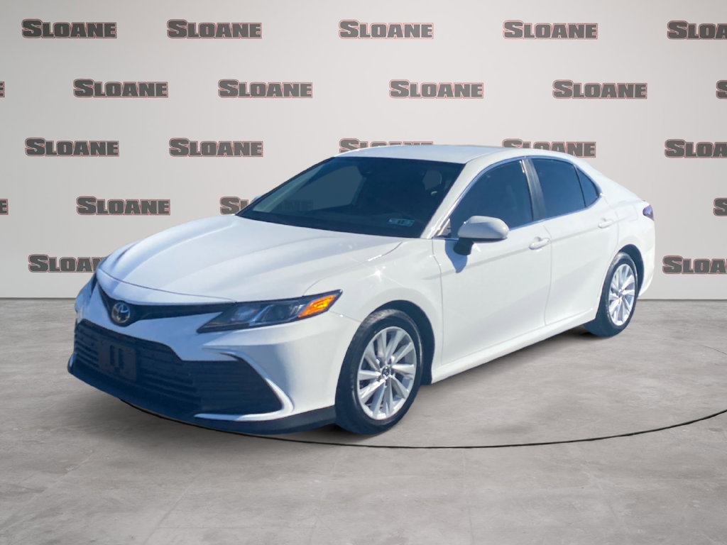 Used 2023 Toyota Camry LE FWD image 1