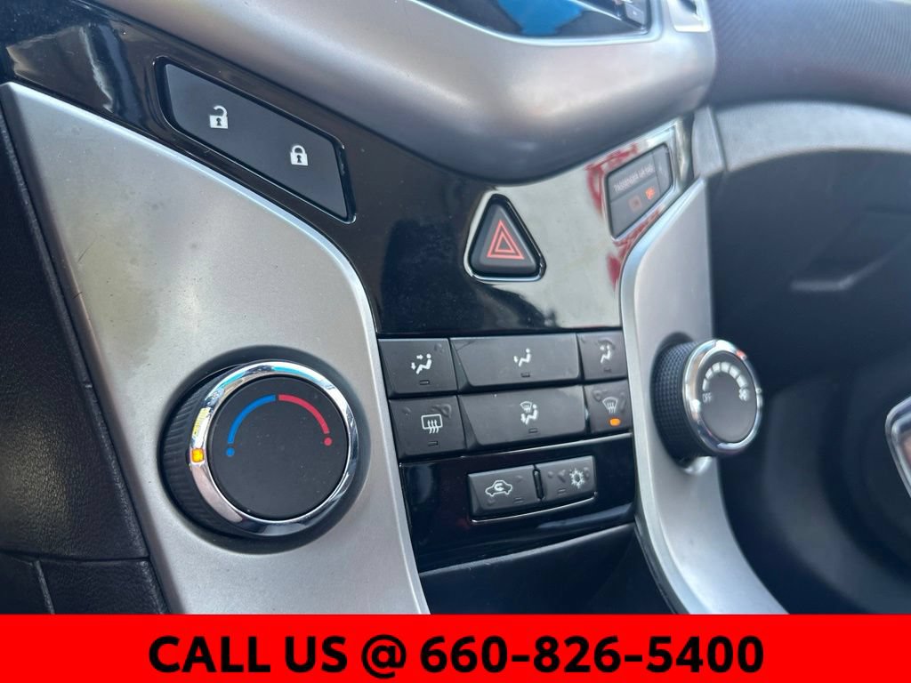 Used 2014 Chevrolet Cruze LT FWD image 14