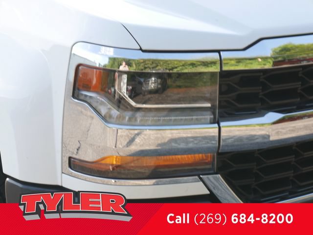 Used 2017 Chevrolet Silverado 1500 W/T w/ WT Convenience Package RWD image 10