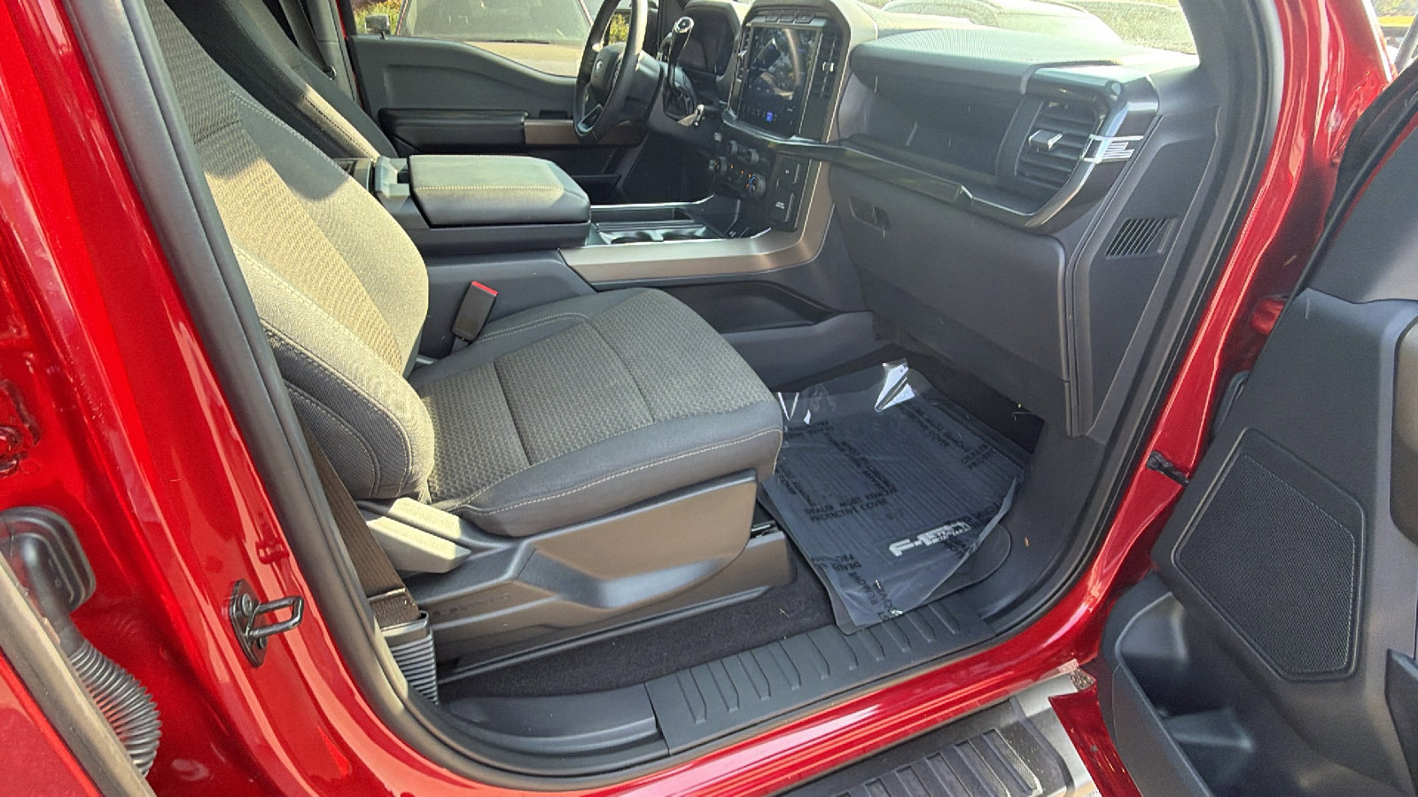 Used 2024 Ford F150 STX w/ Equipment Group 201A FX4 AWD/4WD image 19