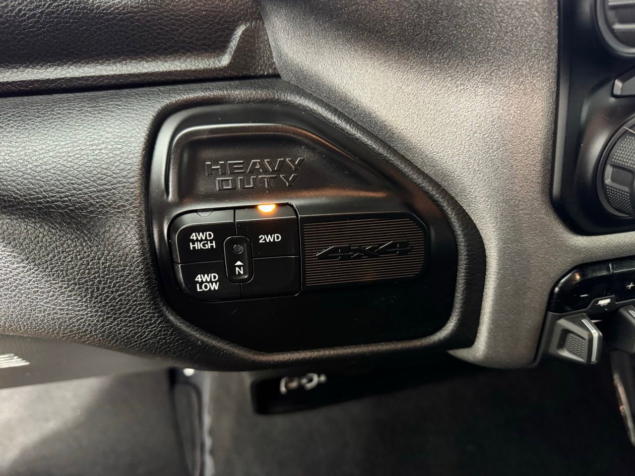 Used 2024 RAM 3500 Tradesman w/ Chrome Appearance Group image 18