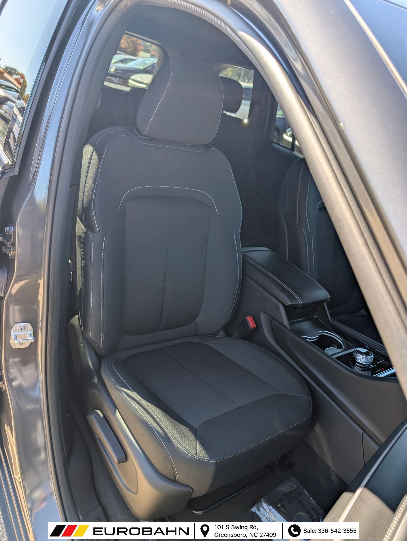 Used 2025 Jeep Grand Cherokee Laredo X AWD/4WD image 16