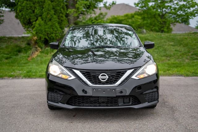 Used 2019 Nissan Sentra S FWD image 2