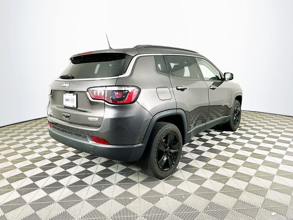 Certified 2022 Jeep Compass Latitude w/ Convenience Group image 12