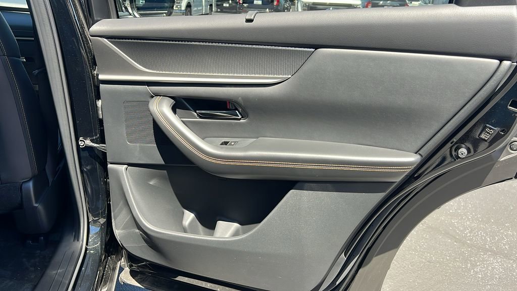 New 2024 MAZDA CX-90 Plug-In Hybrid w/ Premium Pkg image 34