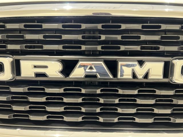 Used 2024 RAM 3500 Big Horn AWD/4WD image 27