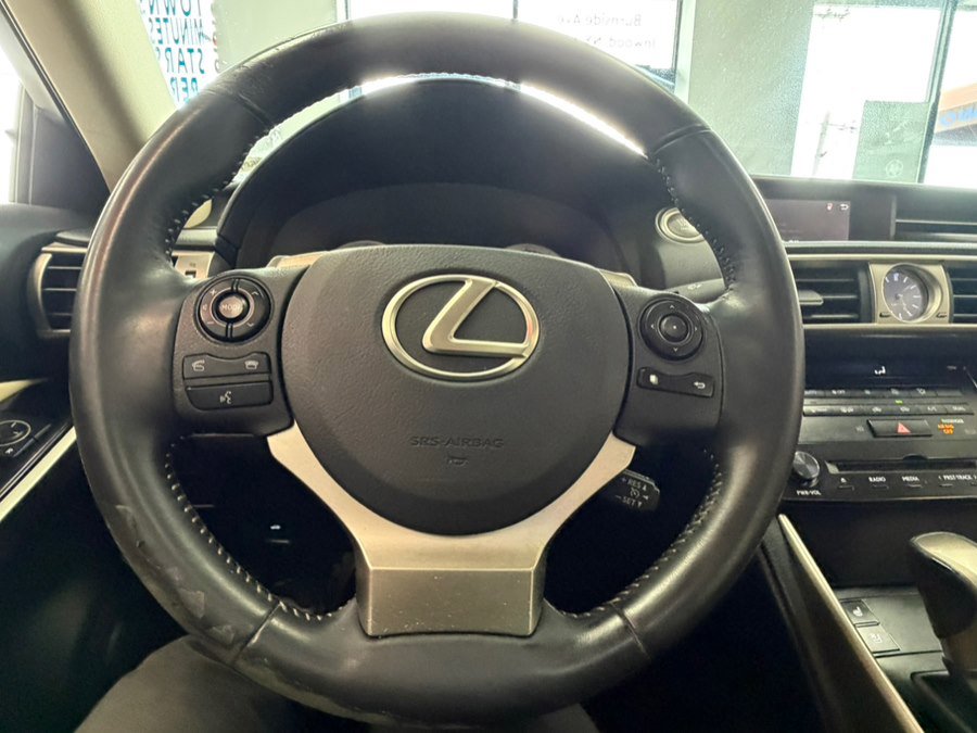 Used 2014 Lexus IS 250 w/ Premium Package RWD image 38