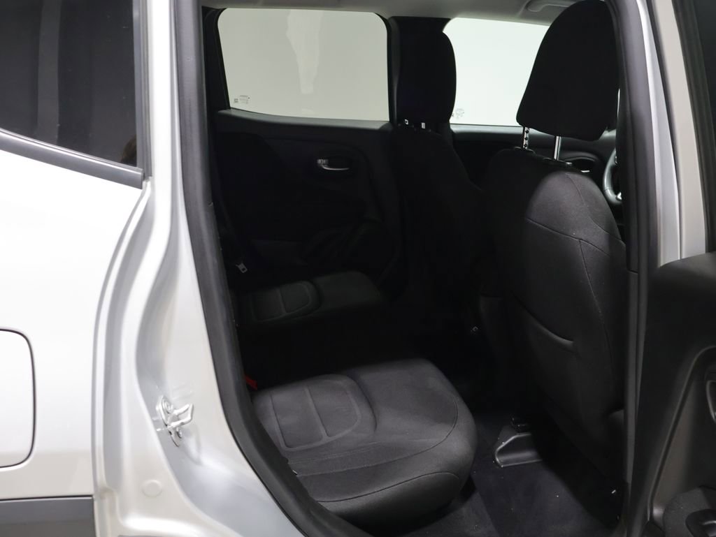 Used 2021 Jeep Renegade Latitude AWD/4WD image 20