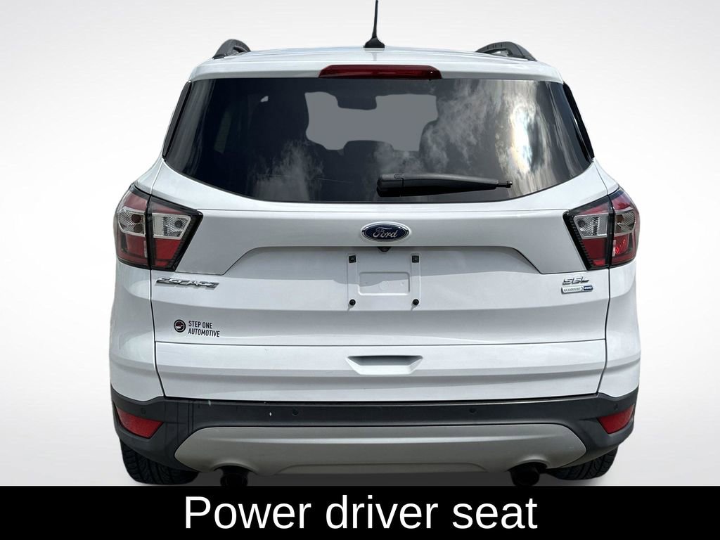 Used 2018 Ford Escape SEL AWD/4WD image 5
