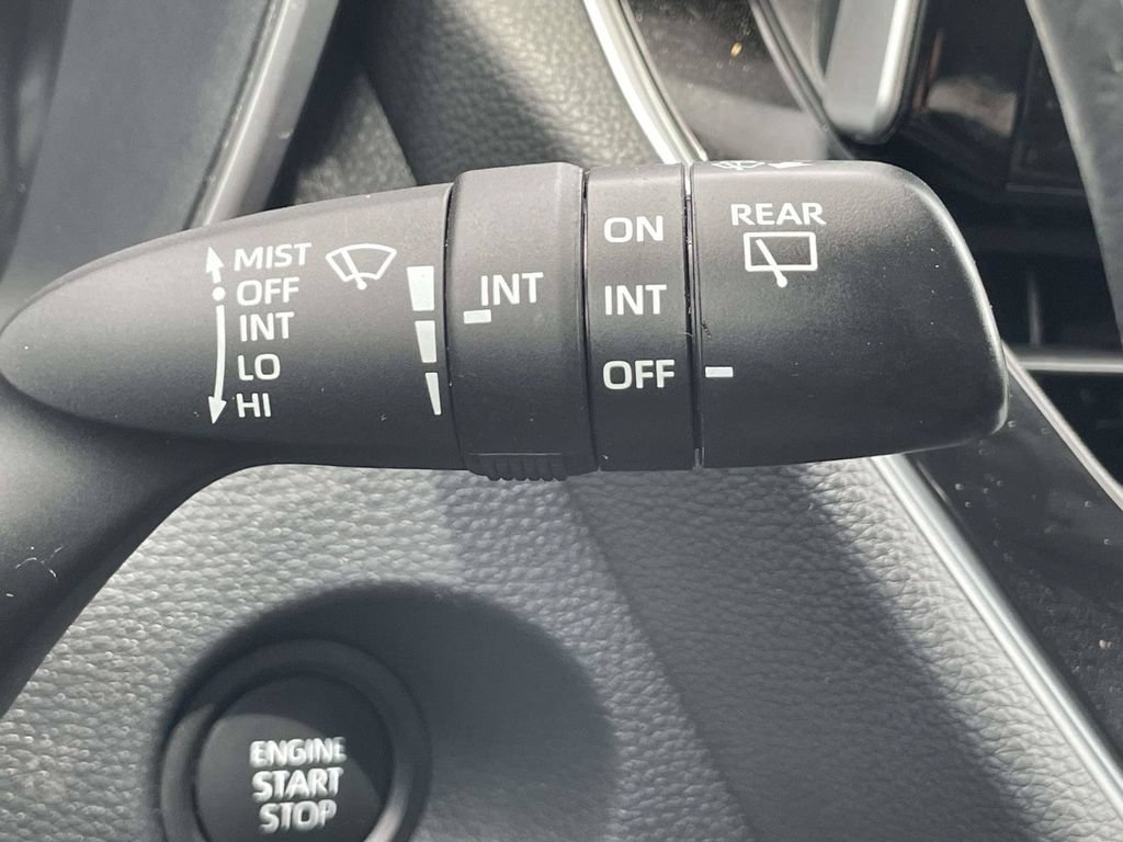 Used 2024 Toyota Corolla Cross XLE w/ Convenience Package AWD/4WD image 32