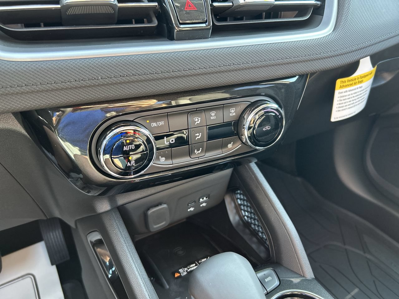 New 2026 Chevrolet TrailBlazer LT w/ Convenience Package AWD/4WD image 28