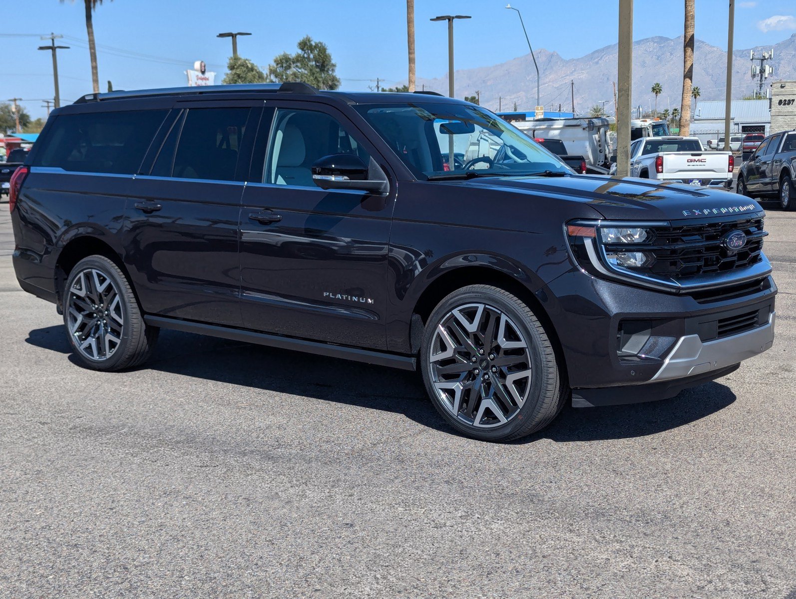New 2026 Ford Expedition Max Platinum w/ Platinum Ultimate Package