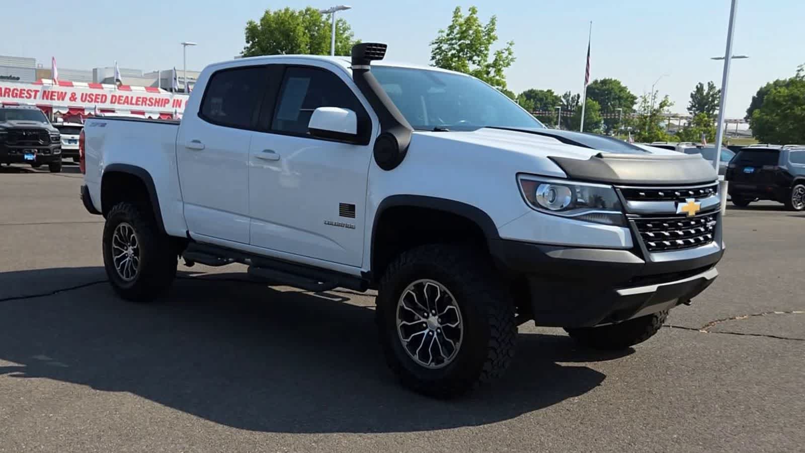 Used 2018 Chevrolet Colorado ZR2 AWD/4WD image 2