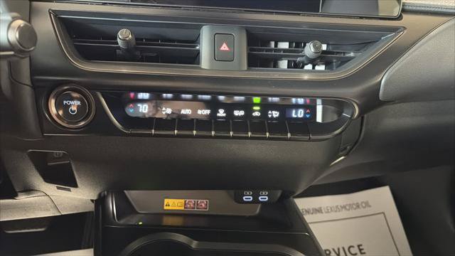 Certified 2025 Lexus UX 300h AWD w/ Accessory Package (Z1) image 29