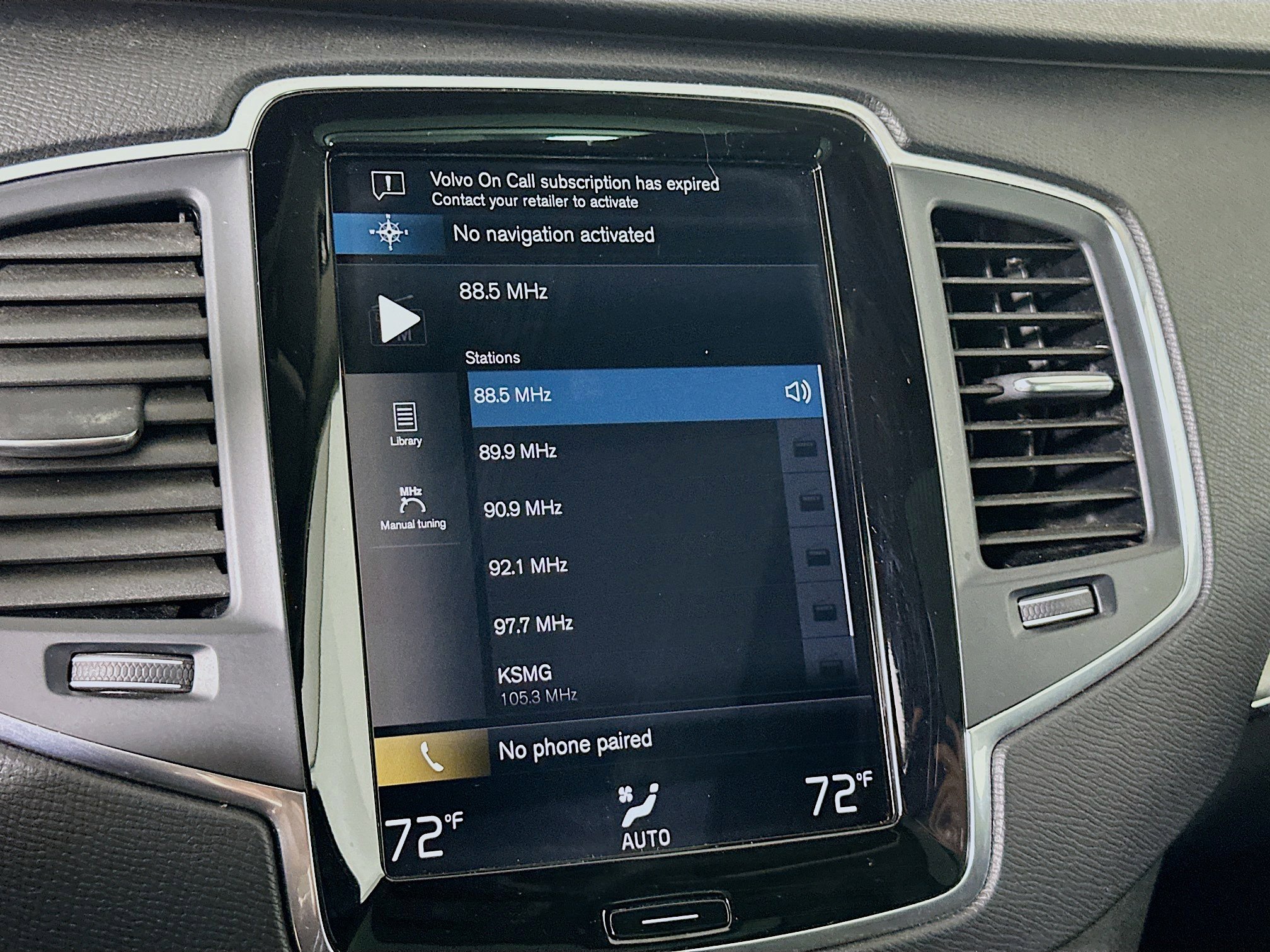 Used 2021 Volvo XC90 T5 Momentum w/ Protection Package Premier image 18