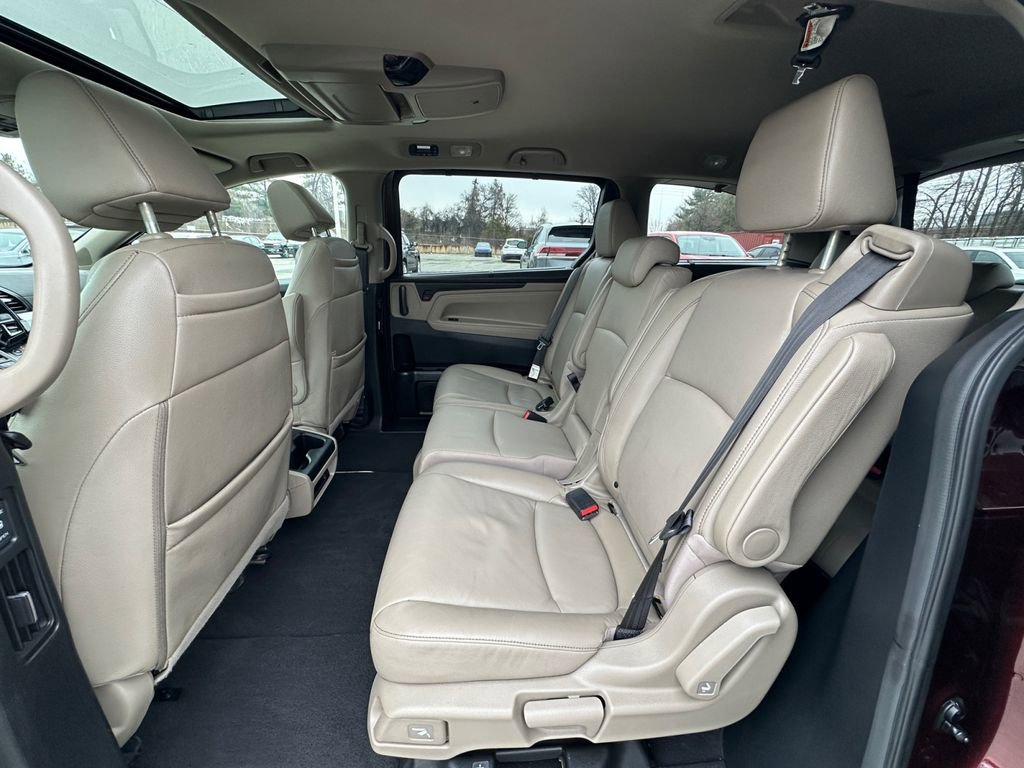 Used 2021 Honda Odyssey Touring image 23