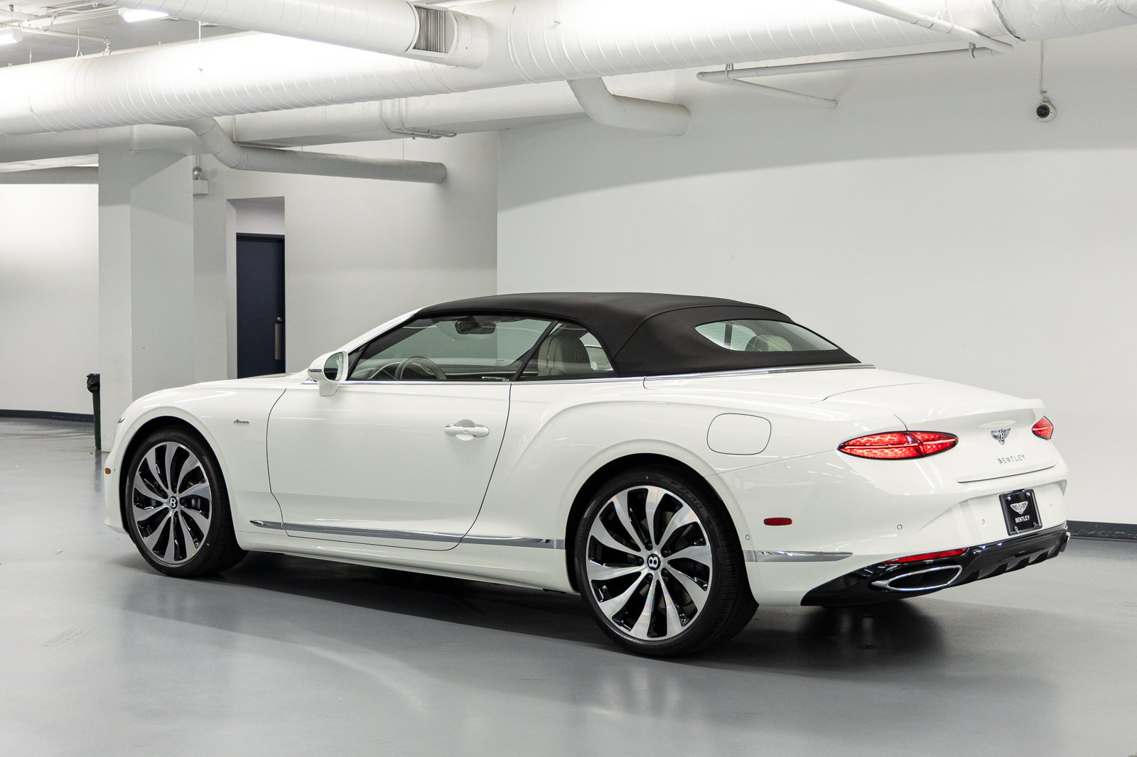 New 2026 Bentley Continental GT Azure AWD/4WD image 10