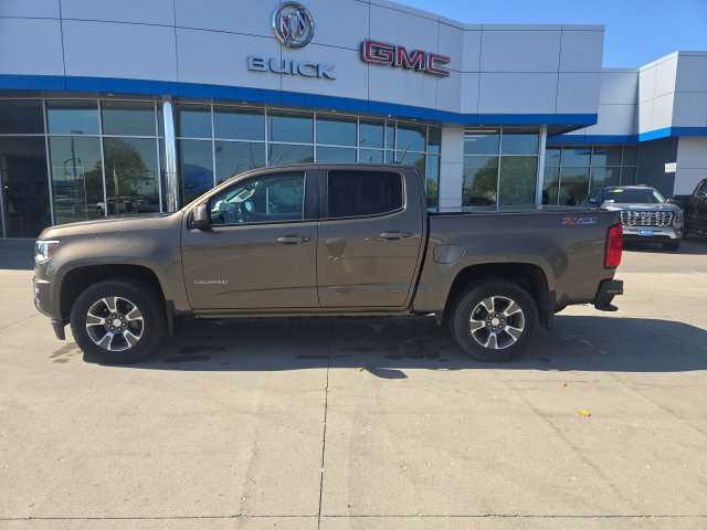 Used 2015 Chevrolet Colorado Z71 AWD/4WD image 8