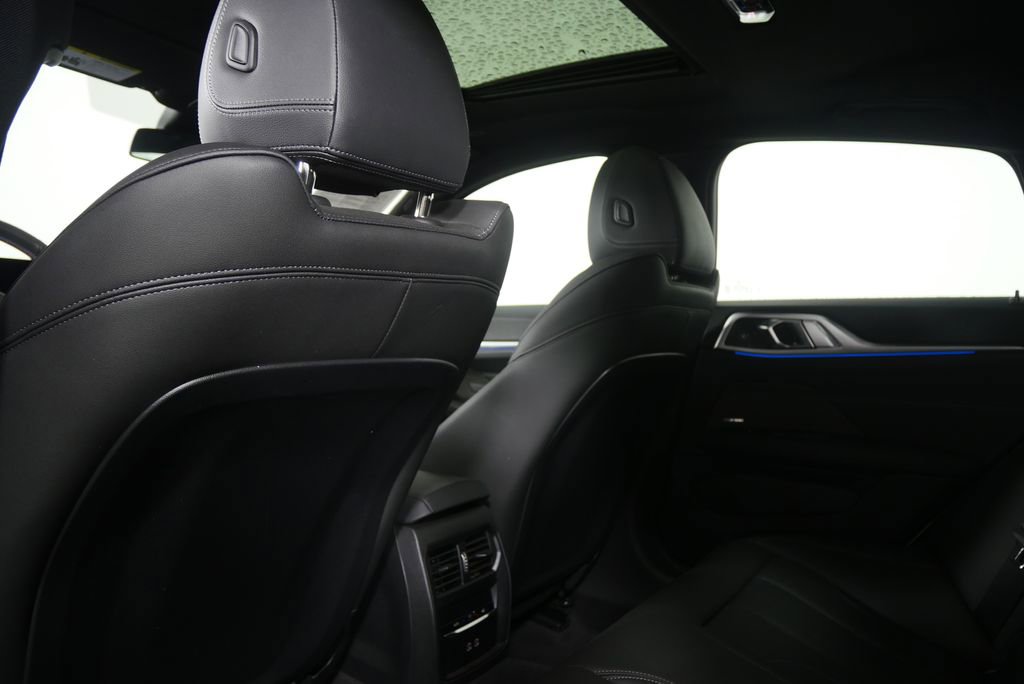 Certified 2025 BMW M440i image 15