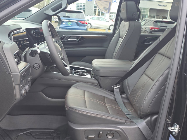 Certified 2026 Chevrolet Suburban High Country image 34