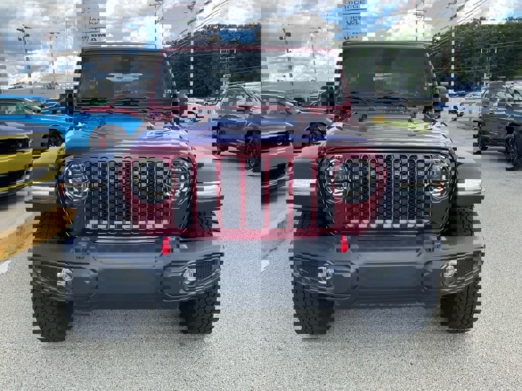 Used 2021 Jeep Wrangler Unlimited Rubicon image 2