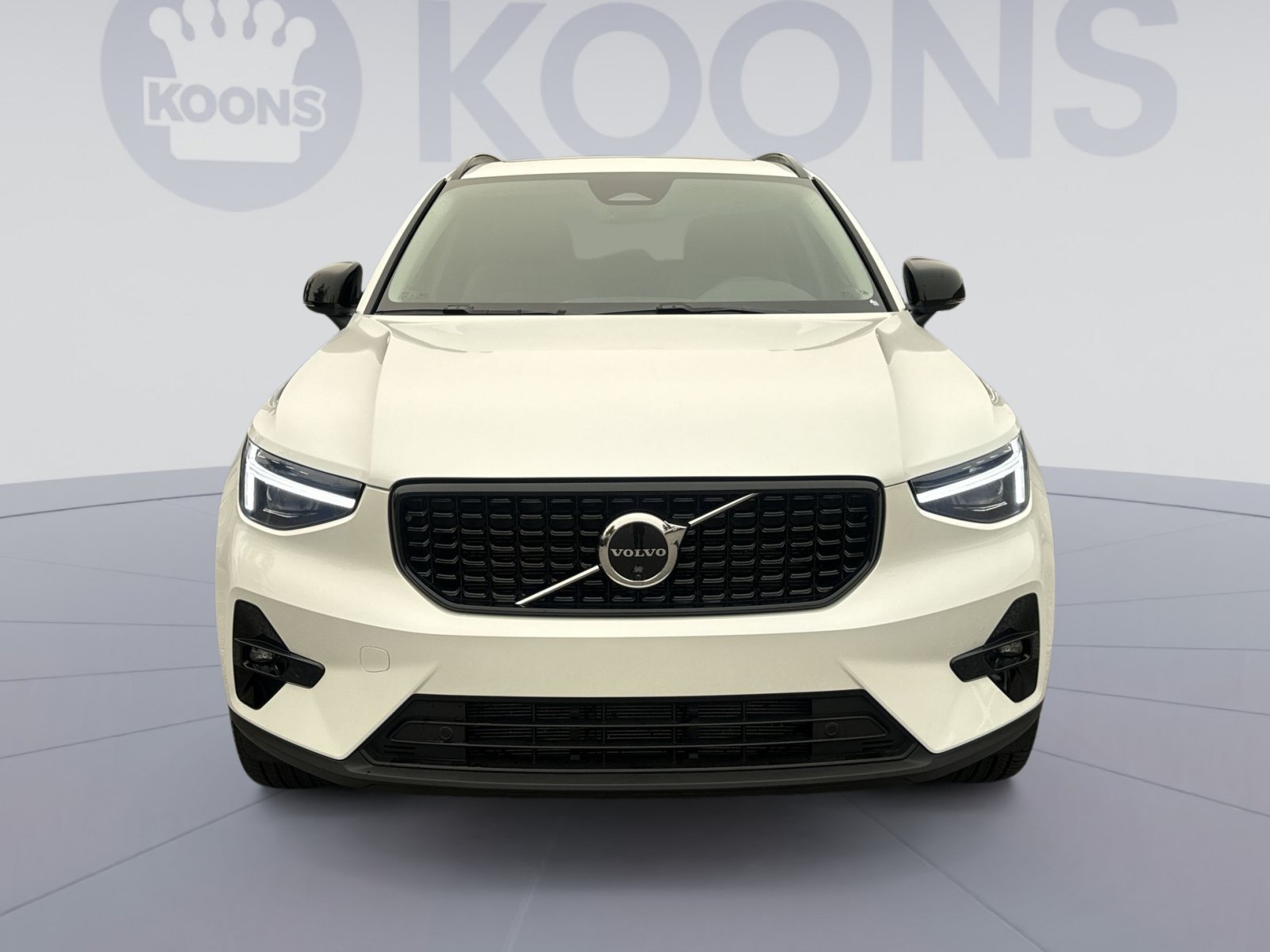 New 2026 Volvo XC40 B5 Plus w/ Protection Package Premier AWD/4WD image 19