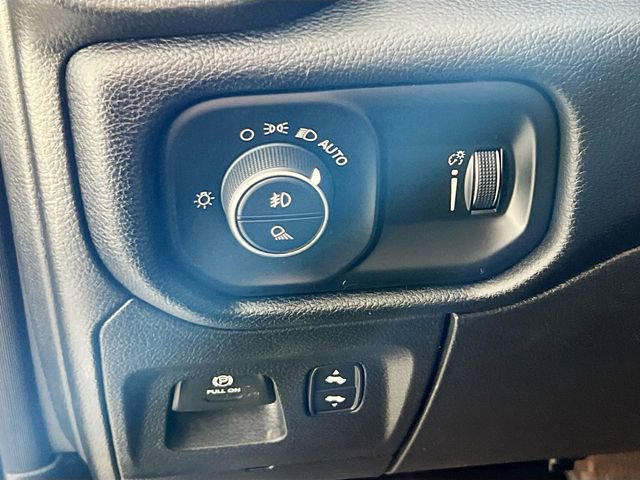 Used 2021 RAM 1500 Big Horn image 22