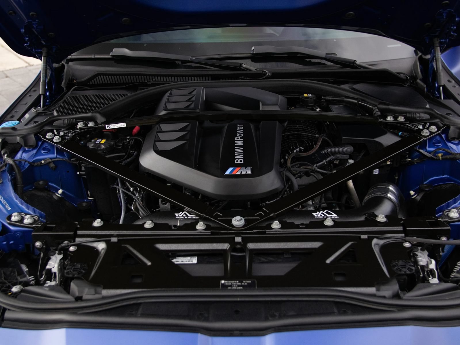Used 2022 BMW M4 Competition w/ M Carbon Exterior Package RWD image 31