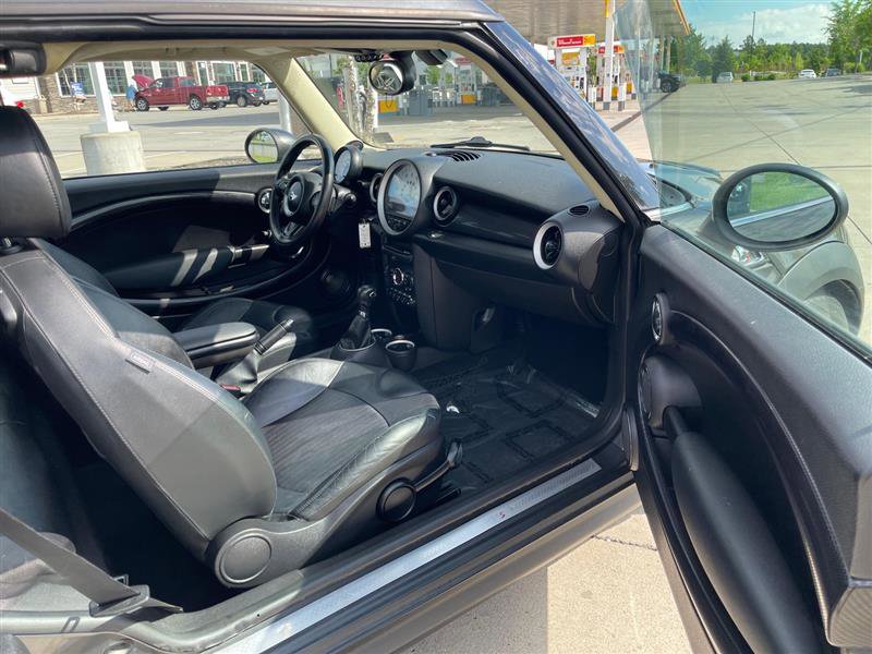 Used 2011 MINI Cooper Clubman S image 53