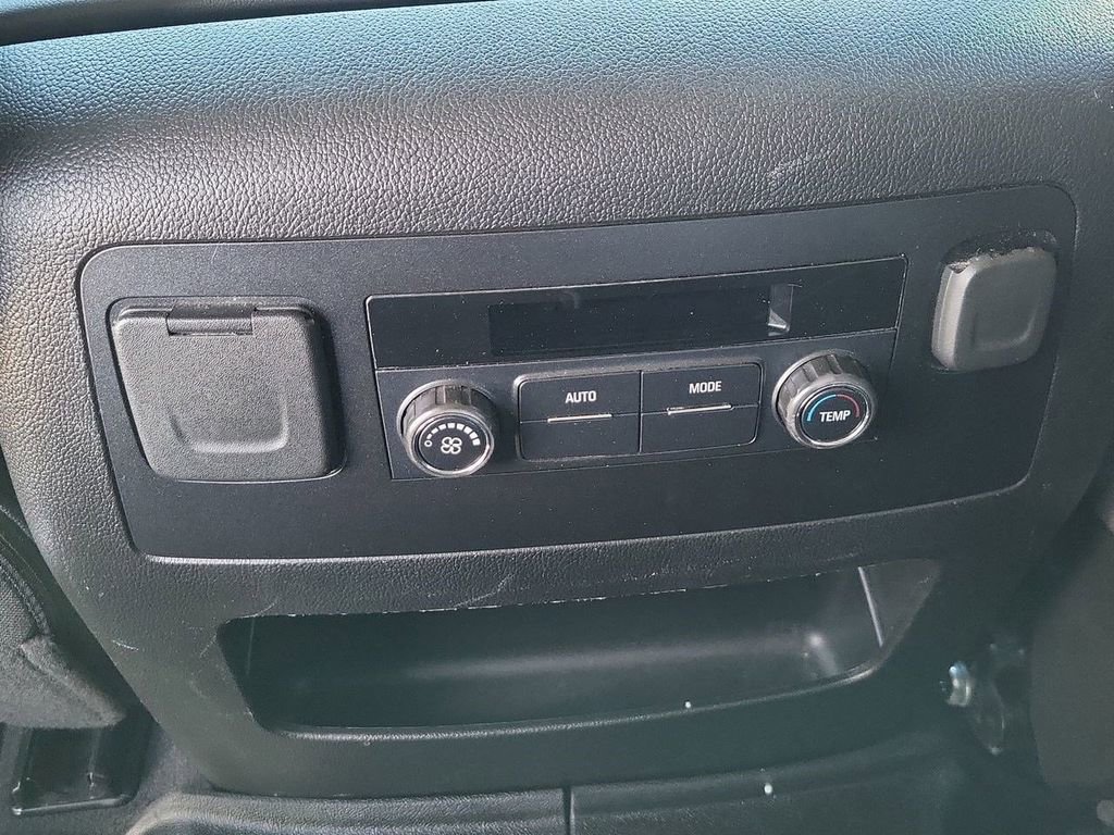 Used 2020 Chevrolet Tahoe LS w/ Enhanced Driver Alert Package image 26