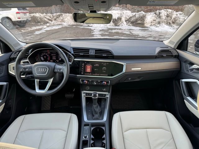 Certified 2025 Audi Q3 2.0T Premium w/ Convenience Package image 20