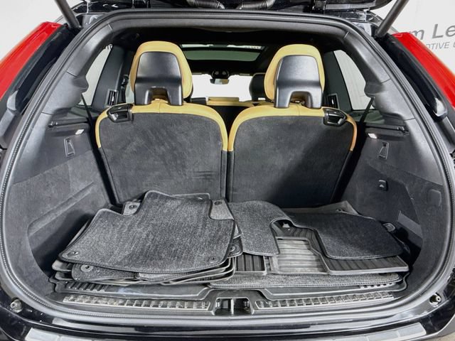 Used 2025 Volvo XC90 B6 Ultra w/ Protection Package Premier AWD/4WD image 27