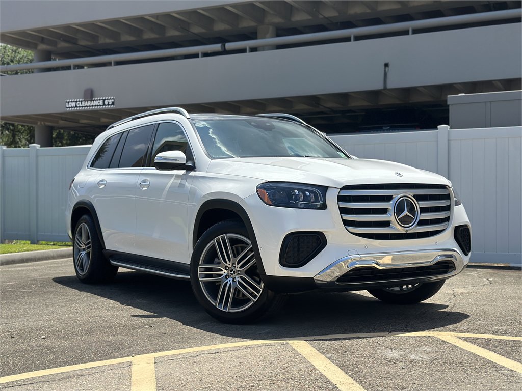 Used 2024 Mercedes-Benz GLS 450 4MATIC image 1