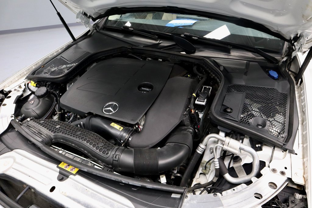 Used 2021 Mercedes-Benz C 300 4MATIC Sedan image 16