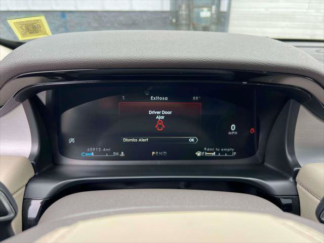 Used 2023 Lincoln Aviator AWD w/ Premium Package image 29