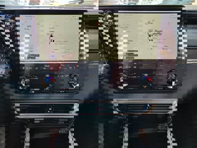 Used 2024 Lexus RX 350 Premium w/ Accessory Package (Z1) image 16