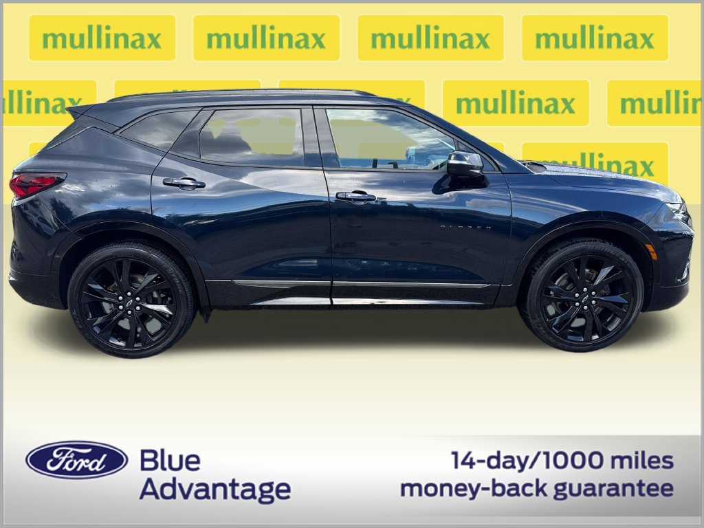 Used 2021 Chevrolet Blazer RS w/ Enhanced Convenience Package FWD image 2