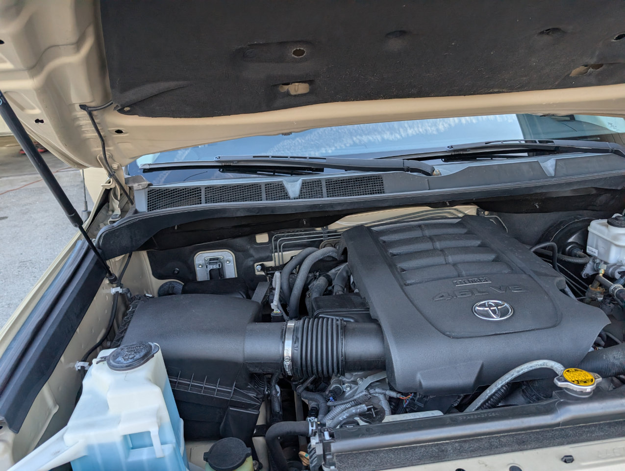 Used 2017 Toyota Tundra SR5 w/ SR5 Upgrade Package image 22