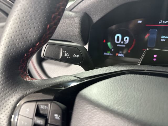 Used 2025 Ford Explorer ST-Line image 14