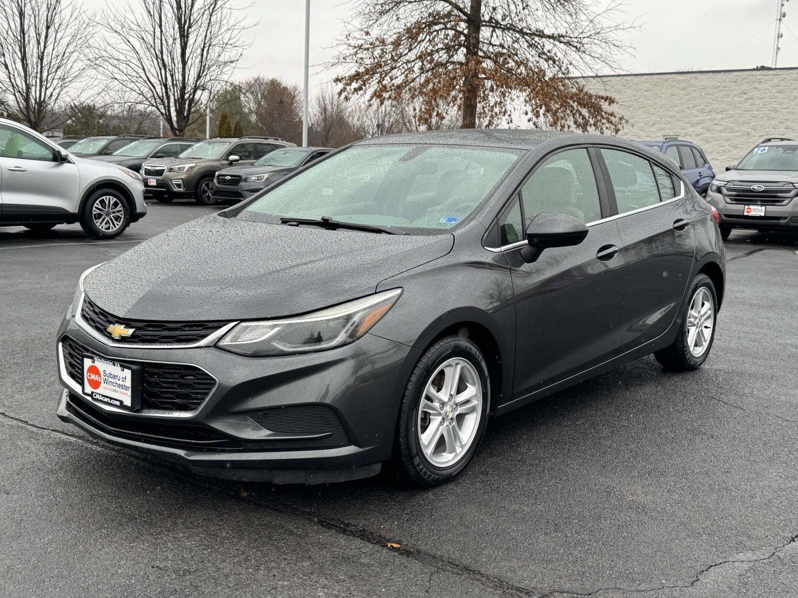Used 2018 Chevrolet Cruze LT w/ Sun And Sound Package image 5