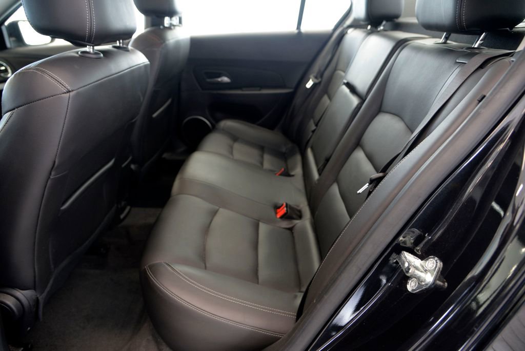 Used 2015 Chevrolet Cruze LT w/ Sun, Sound and Sport Package image 29