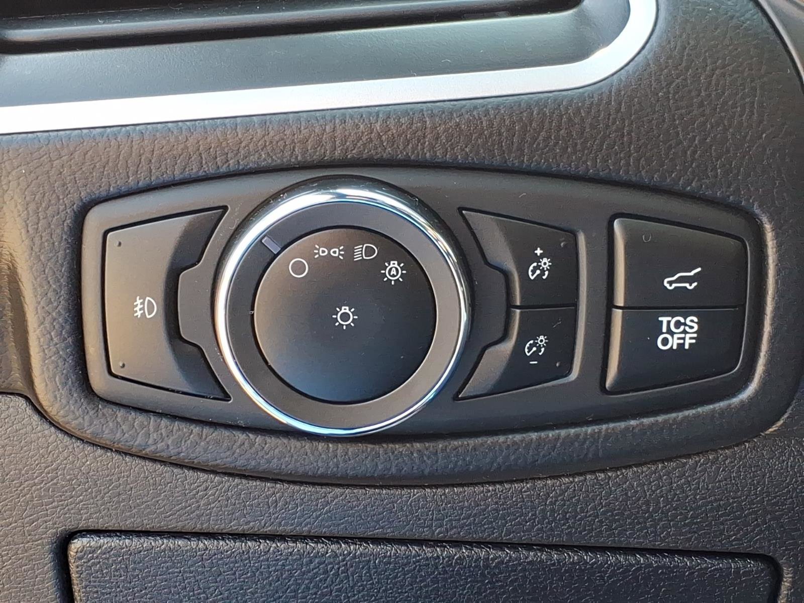 Used 2024 Ford Edge ST-Line image 17