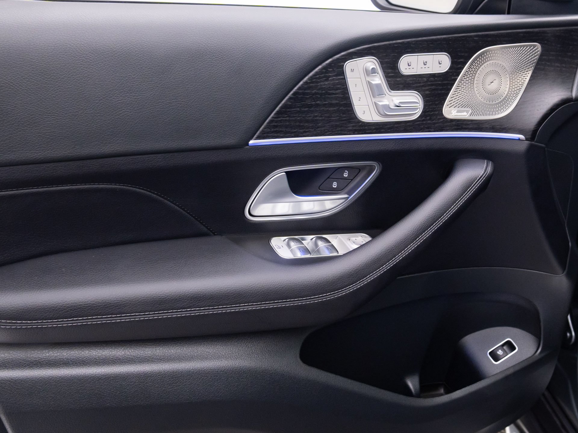 New 2026 Mercedes-Benz GLS 450 4MATIC image 12
