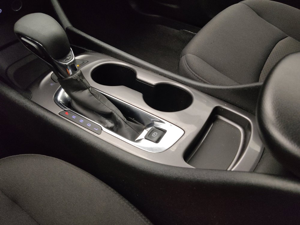 Used 2025 Chevrolet Malibu LS FWD image 26
