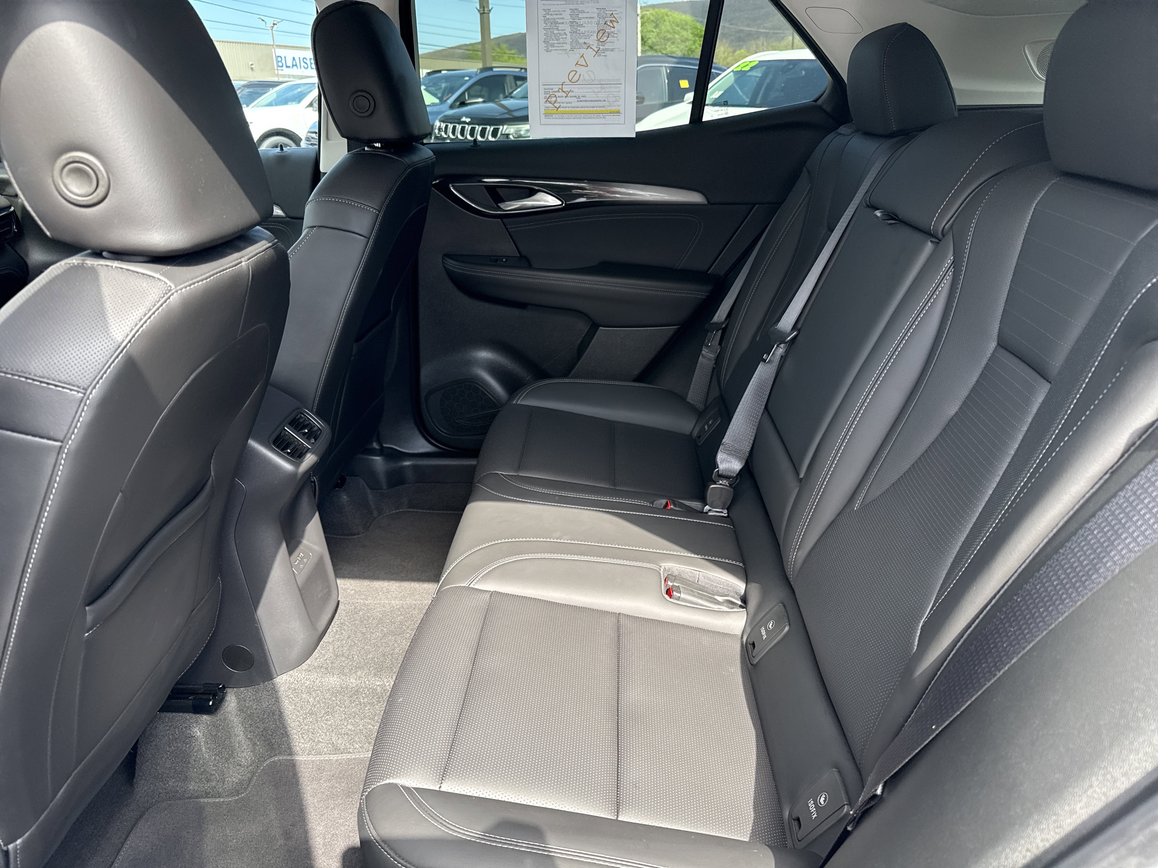 Used 2025 Buick Envision Preferred AWD/4WD image 13