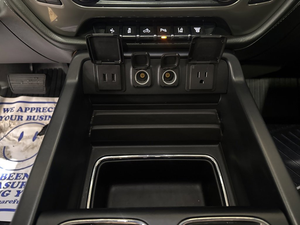 Used 2018 Chevrolet Silverado 2500 High Country w/ Duramax Plus Package image 27